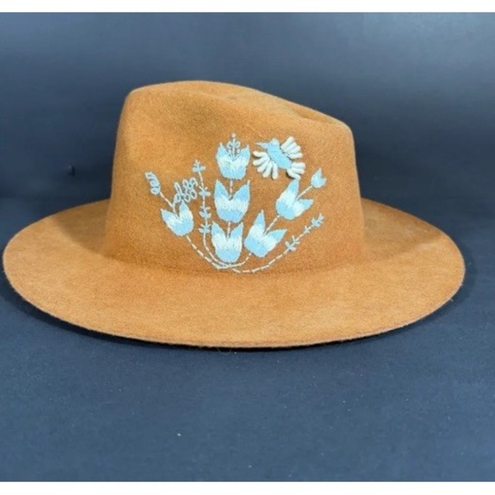 Jenny Krauss Floral Embroidered Rancher Hat Camel Brown Suede Wide Brim EC